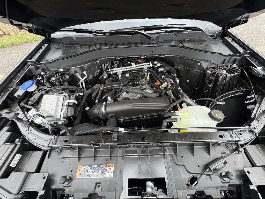 New 2026 Ford Explorer Active image 12