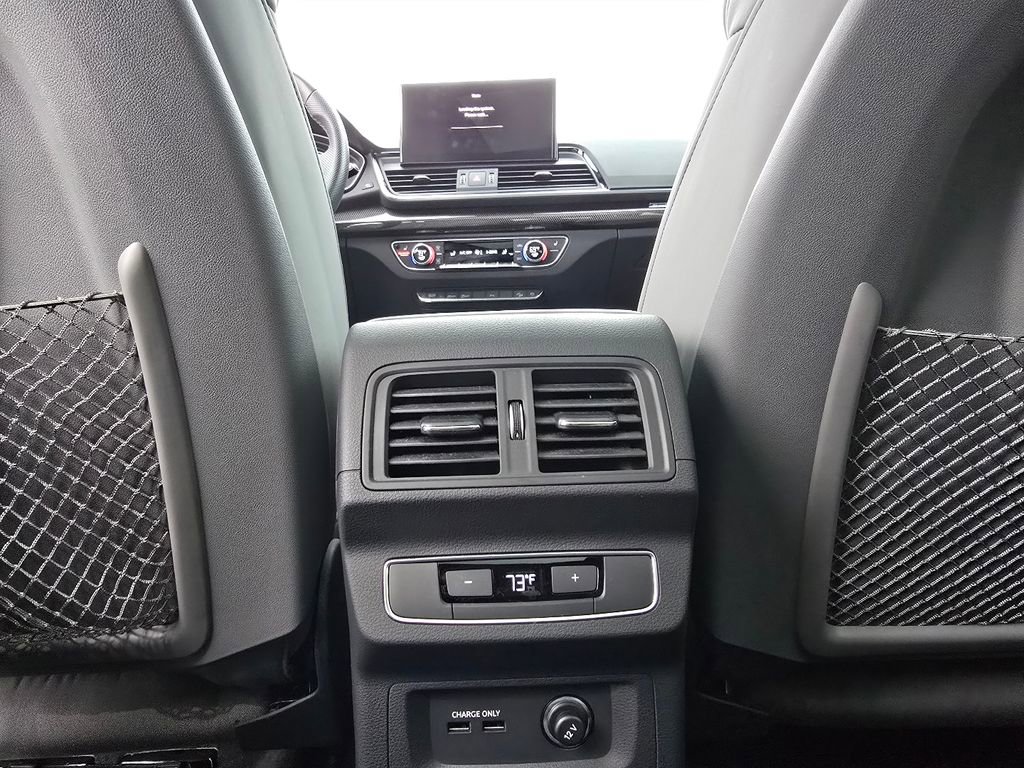 Used 2024 Audi SQ5 Premium Plus w/ Premium Plus Package image 24