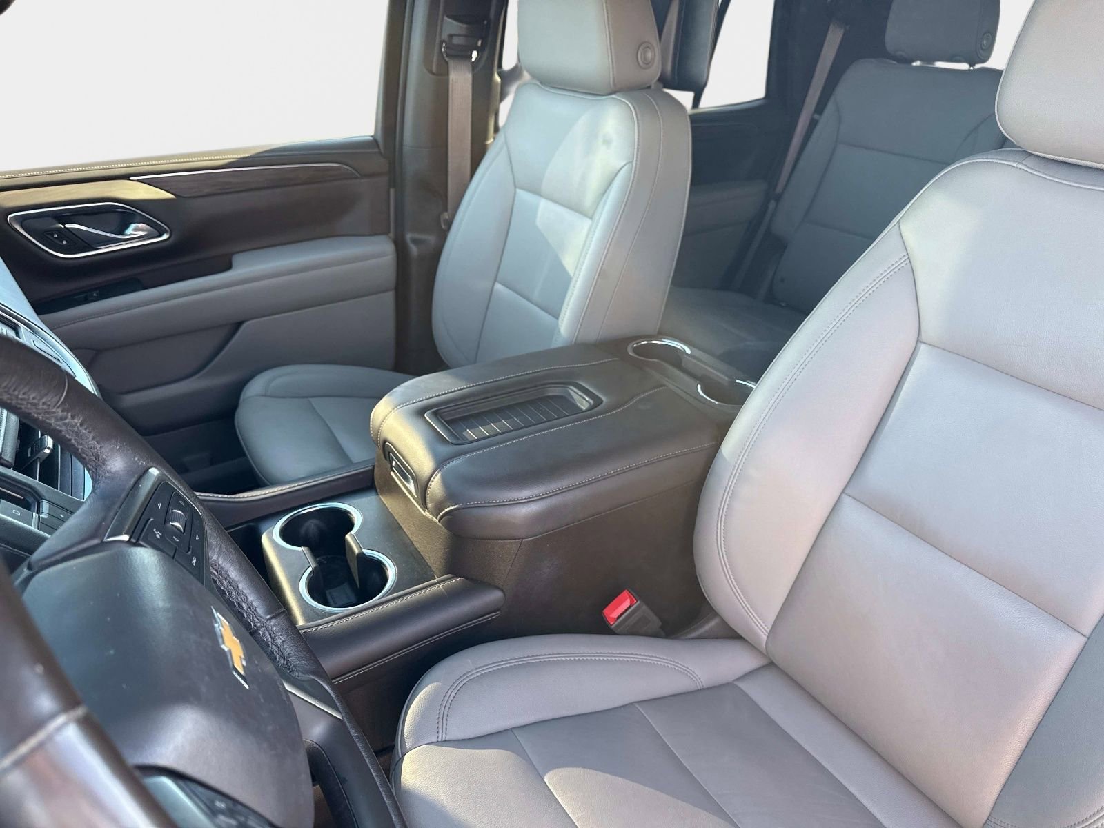 Used 2022 Chevrolet Tahoe LT w/ LT Signature Package image 21