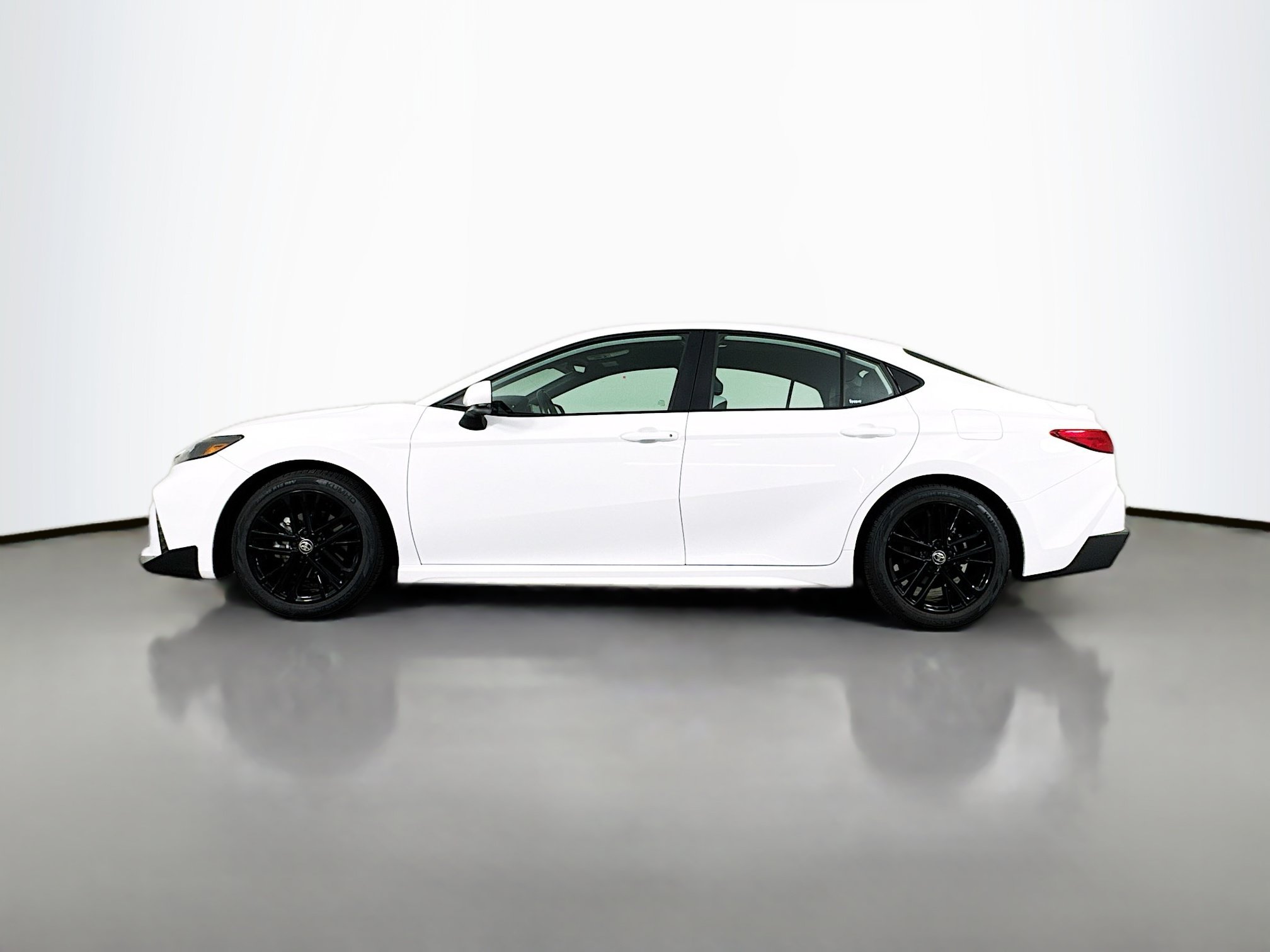 Certified 2025 Toyota Camry SE w/ Multimedia Upgrade Package FWD image 4