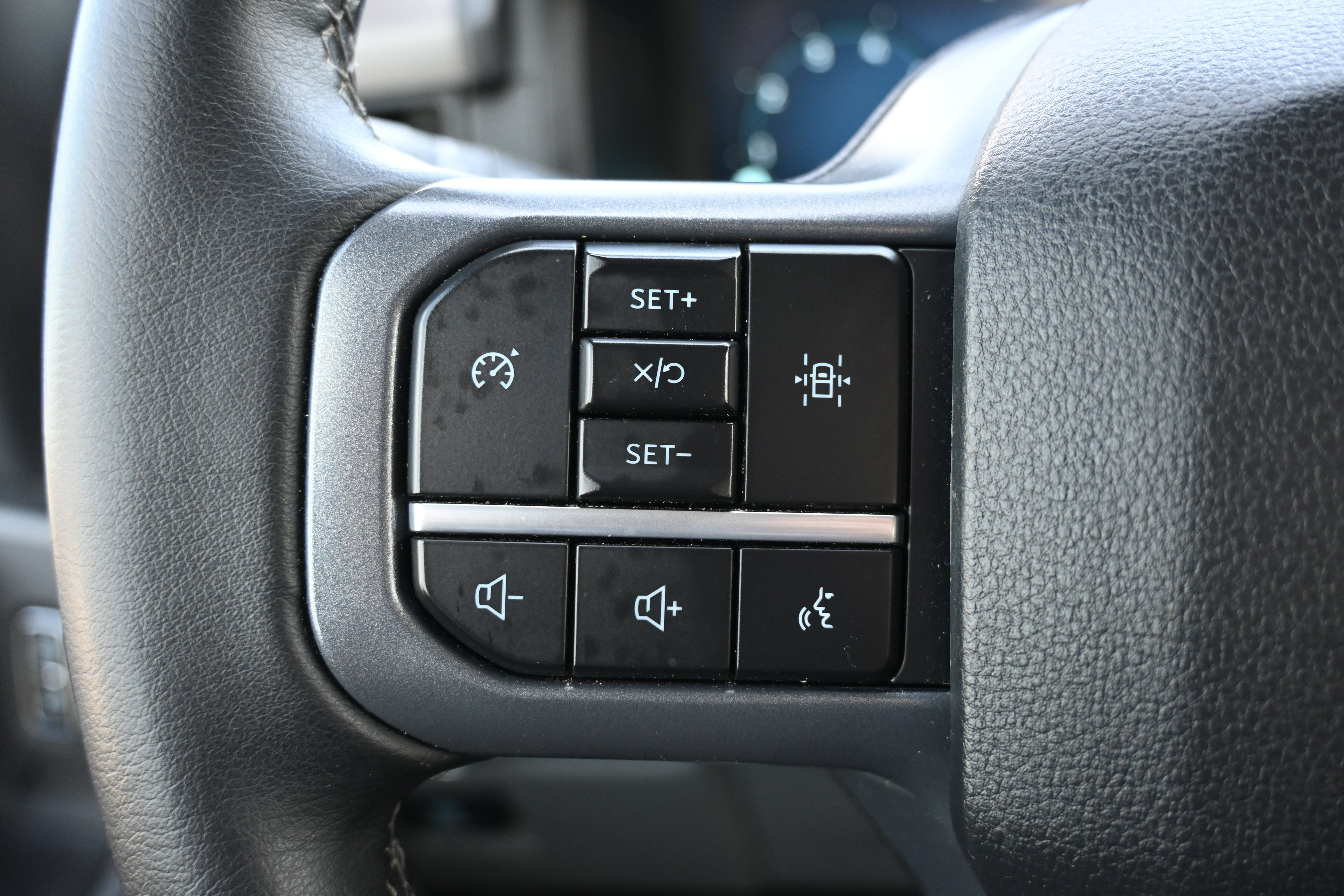 Used 2025 Ford F150 XLT w/ Equipment Group 301A Standard AWD/4WD image 18