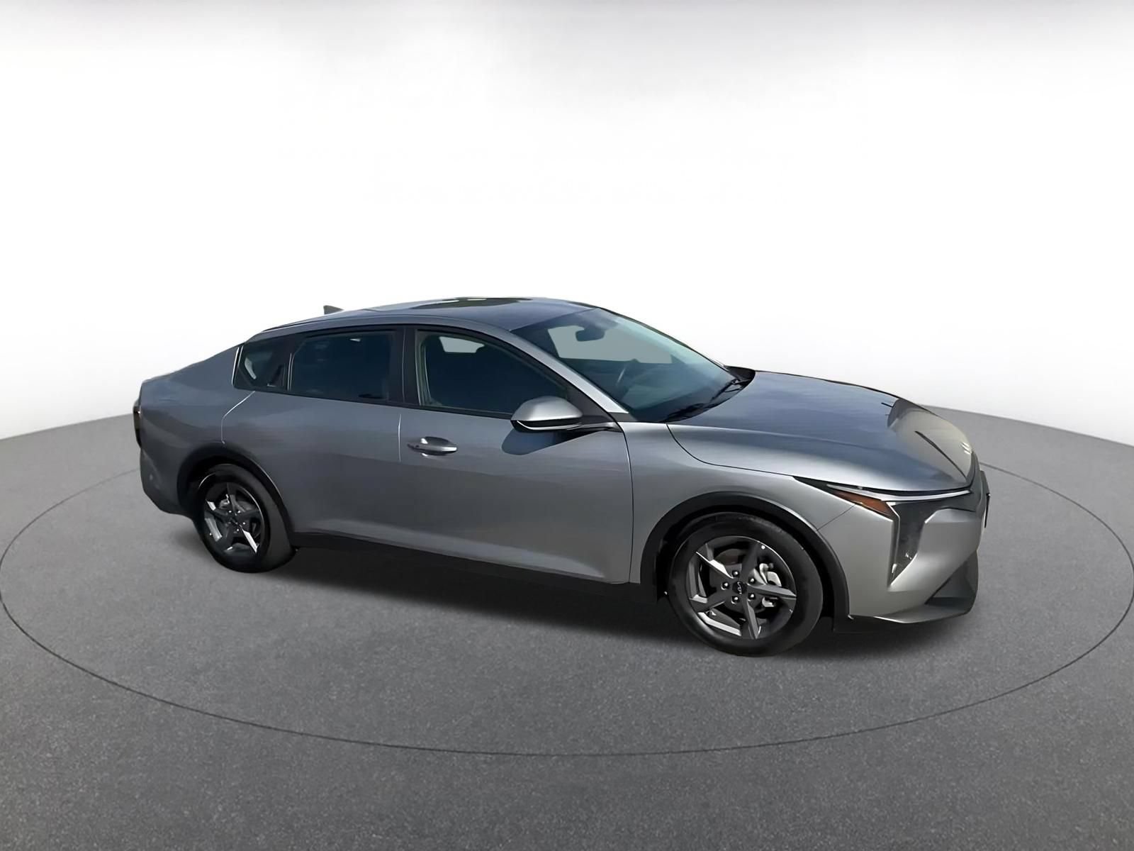 Used 2025 Kia K4 FWD video 2