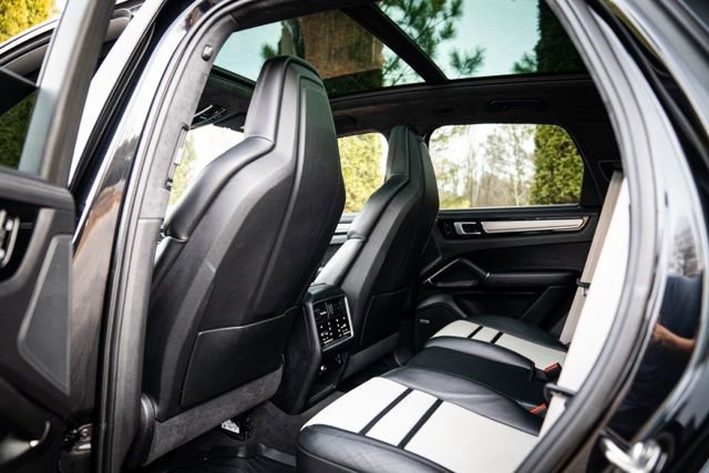 Used 2021 Porsche Cayenne GTS image 44