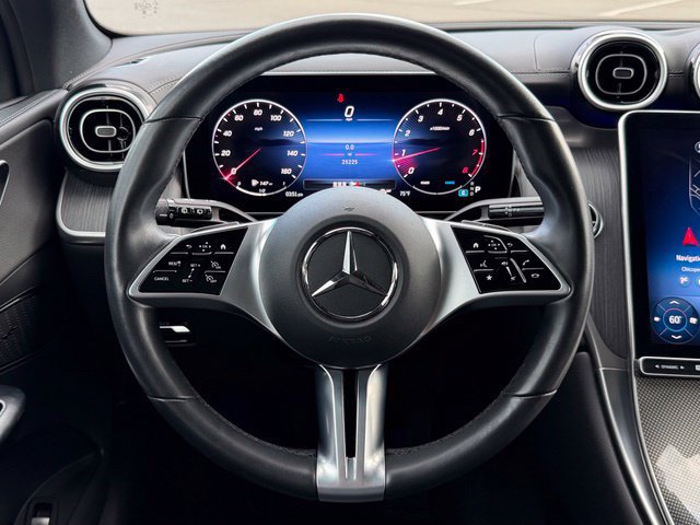 Used 2023 Mercedes-Benz GLC 300 4MATIC image 13