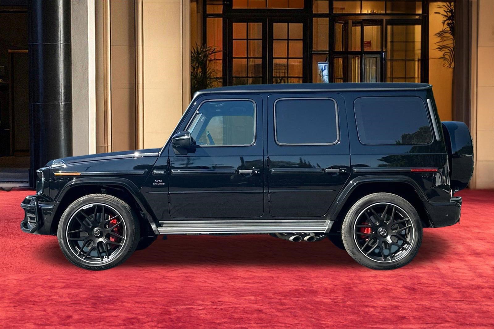 Used 2024 Mercedes-Benz G 63 AMG 4MATIC image 2
