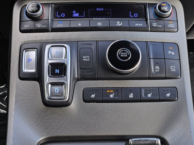 Used 2022 Hyundai Palisade Limited FWD image 28