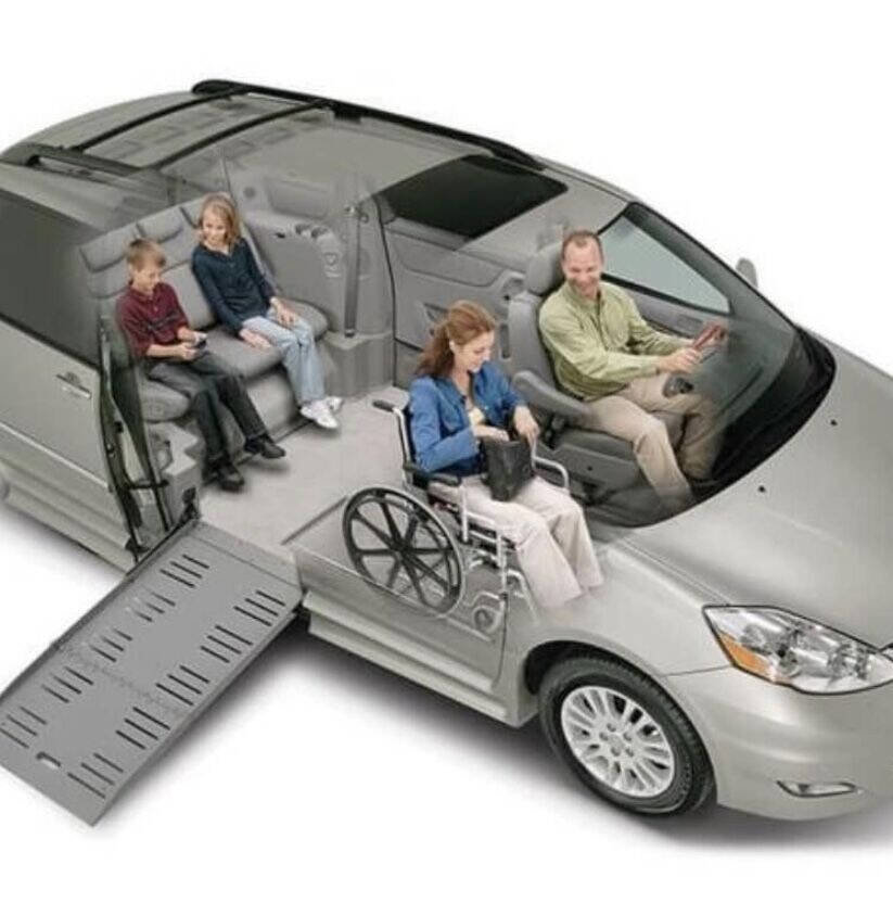 Used 2024 Chrysler Pacifica Touring-L image 29