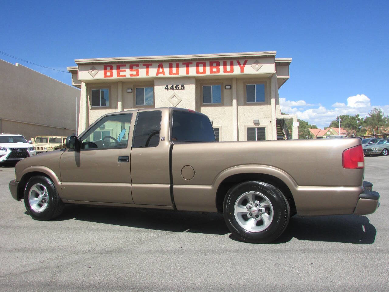 Used 2003 GMC Sonoma SLS w/ SLS Preferred Equipment Group image 8