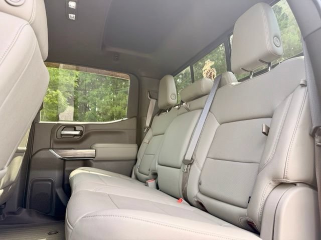 Used 2021 Chevrolet Silverado 1500 LTZ w/ LTZ Premium Package AWD/4WD image 26