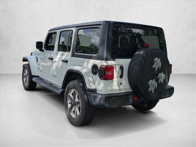 Used 2018 Jeep Wrangler Unlimited Sahara AWD/4WD image 8