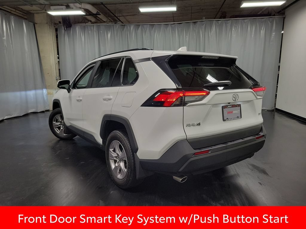 Used 2025 Toyota RAV4 XLE w/ Convenience Package FWD image 6