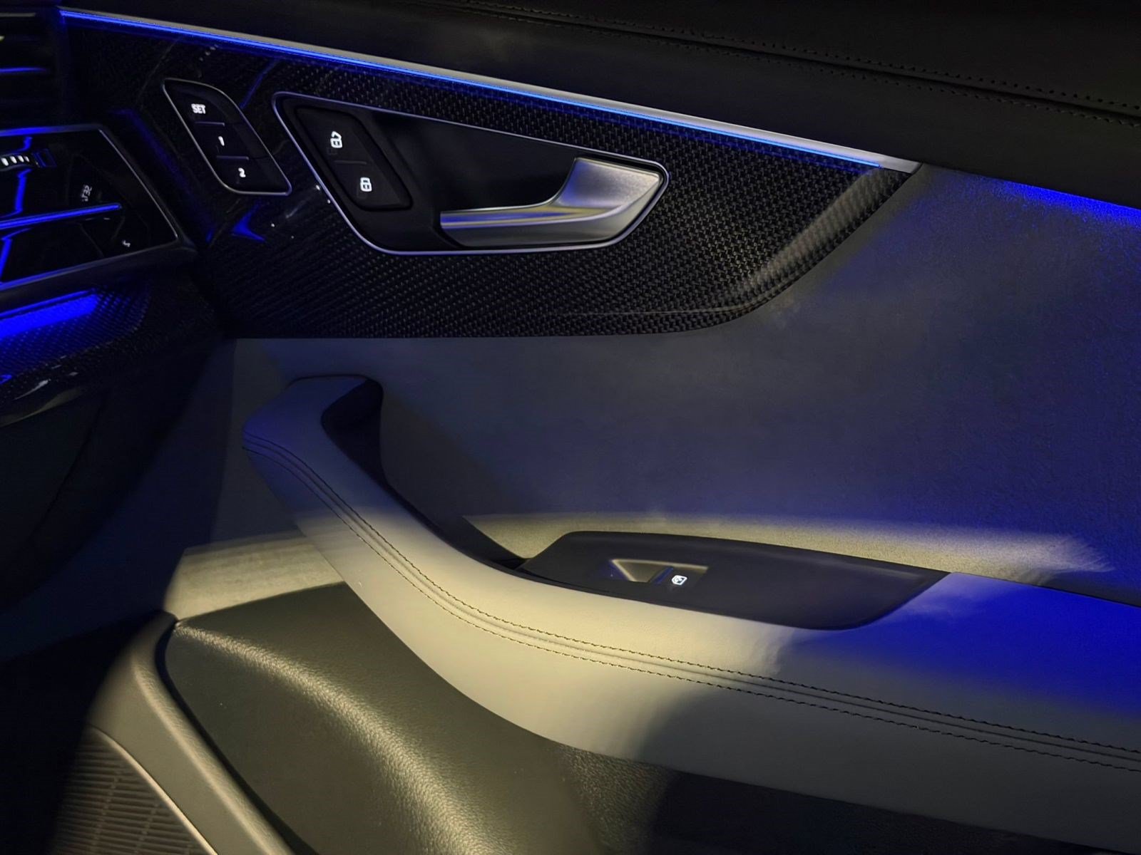 Certified 2023 Audi SQ8 Prestige AWD/4WD image 28