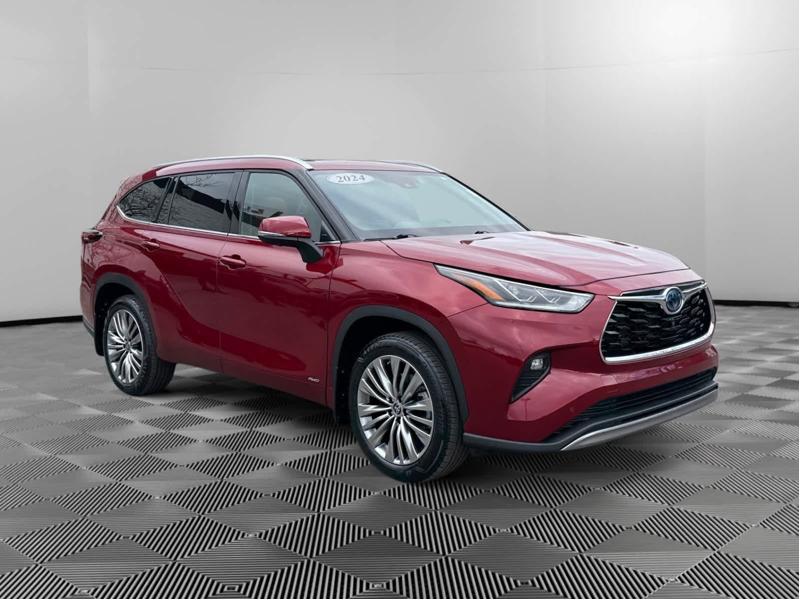 Used 2024 Toyota Highlander Platinum image 7