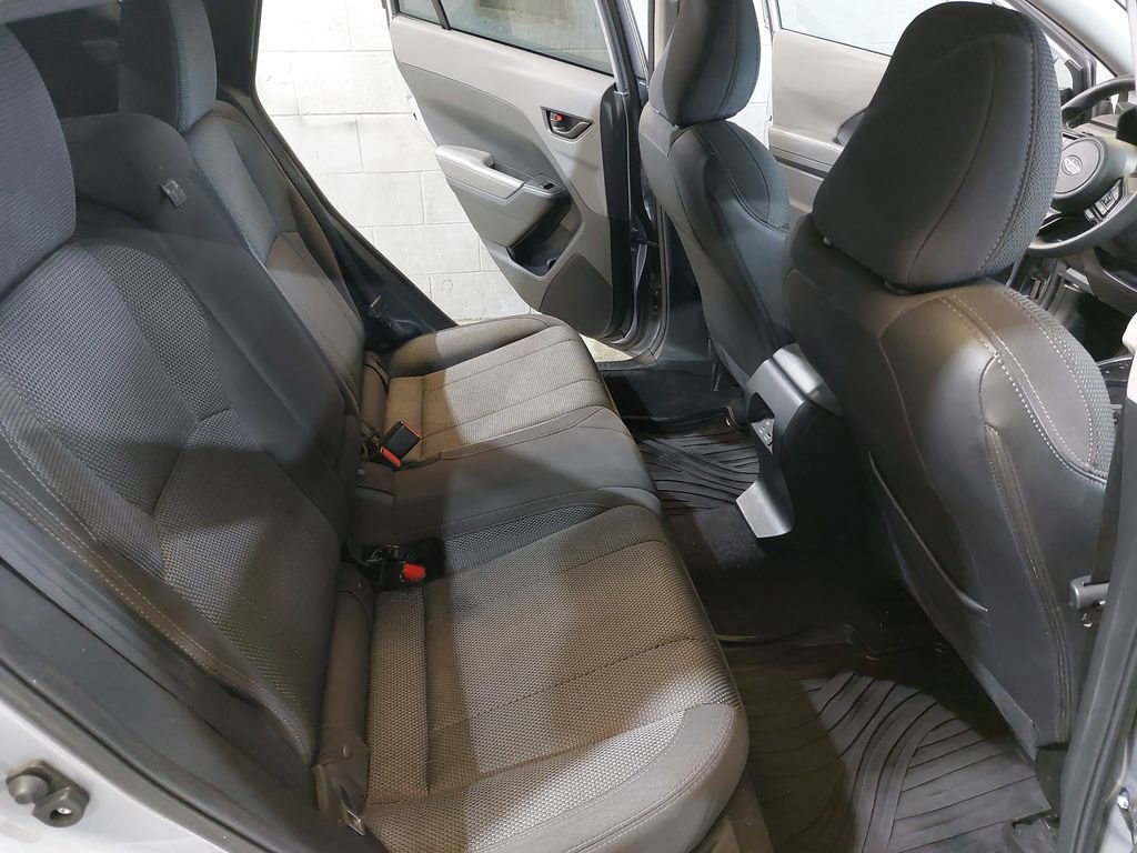 Used 2024 Subaru Crosstrek 2.0i Premium image 11