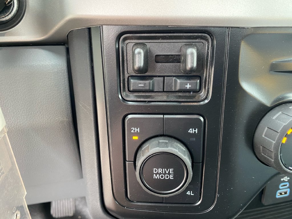 New 2026 Ford F550 4x4 Regular Cab Super Duty image 36