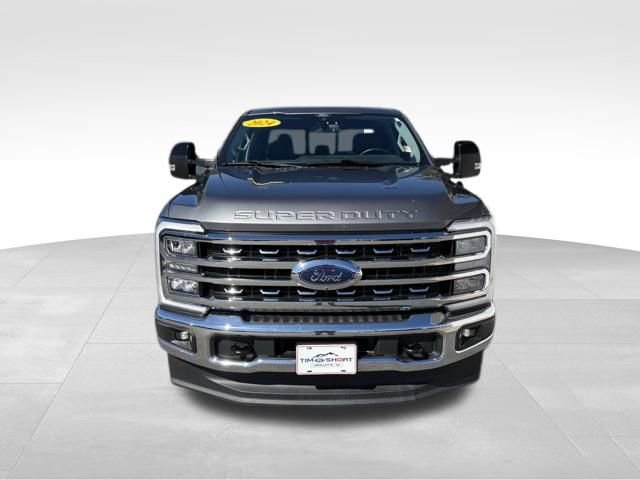 Used 2024 Ford F250 Lariat image 2