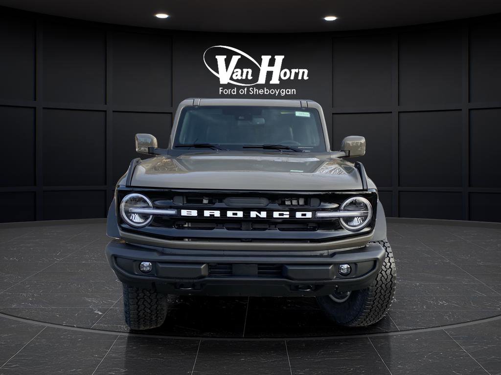 New 2025 Ford Bronco Outer Banks w/ Sasquatch Package image 13