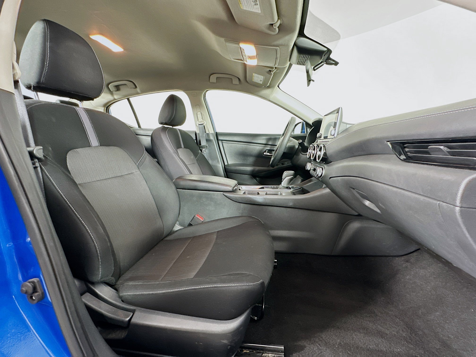 Used 2024 Nissan Sentra SV image 28