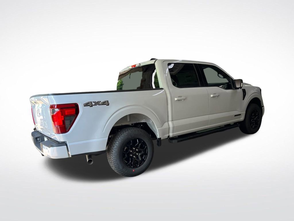 New 2025 Ford F150 XLT w/ Equipment Group 302A MID image 3