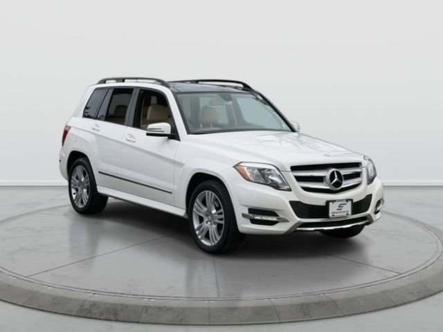 Used 2014 Mercedes-Benz GLK 350 4MATIC image 1