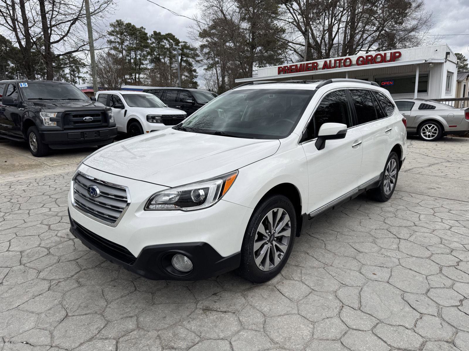 Used 2017 Subaru Outback 3.6R Touring w/ Popular Package #5A