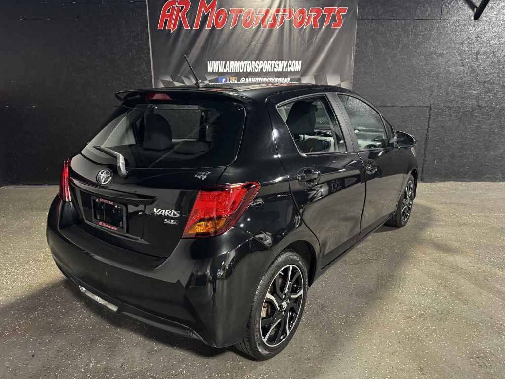 Used 2015 Toyota Yaris SE image 5