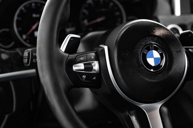 Used 2015 BMW 650i Convertible image 19