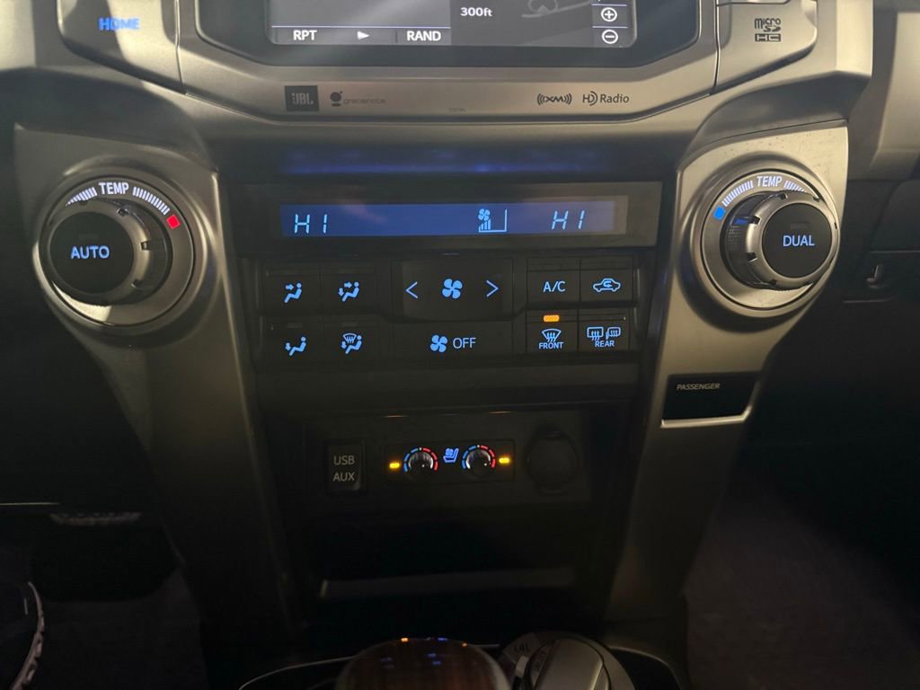 Used 2018 Toyota 4Runner Limited AWD/4WD image 23