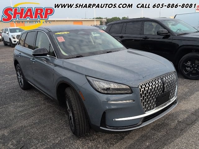 Used 2023 Lincoln Corsair AWD w/ Equipment Group 101A image 1