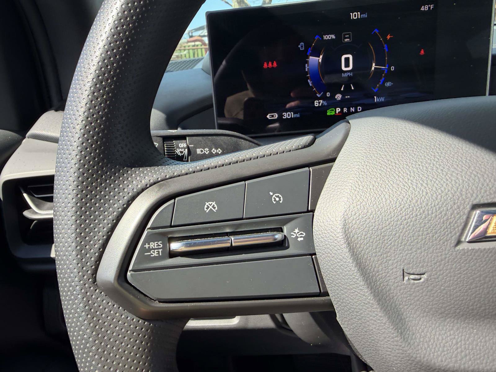 Certified 2024 Chevrolet Silverado EV W/T AWD/4WD image 30
