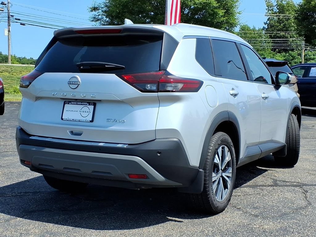Certified 2023 Nissan Rogue SV w/ SV Premium B Package AWD/4WD image 3