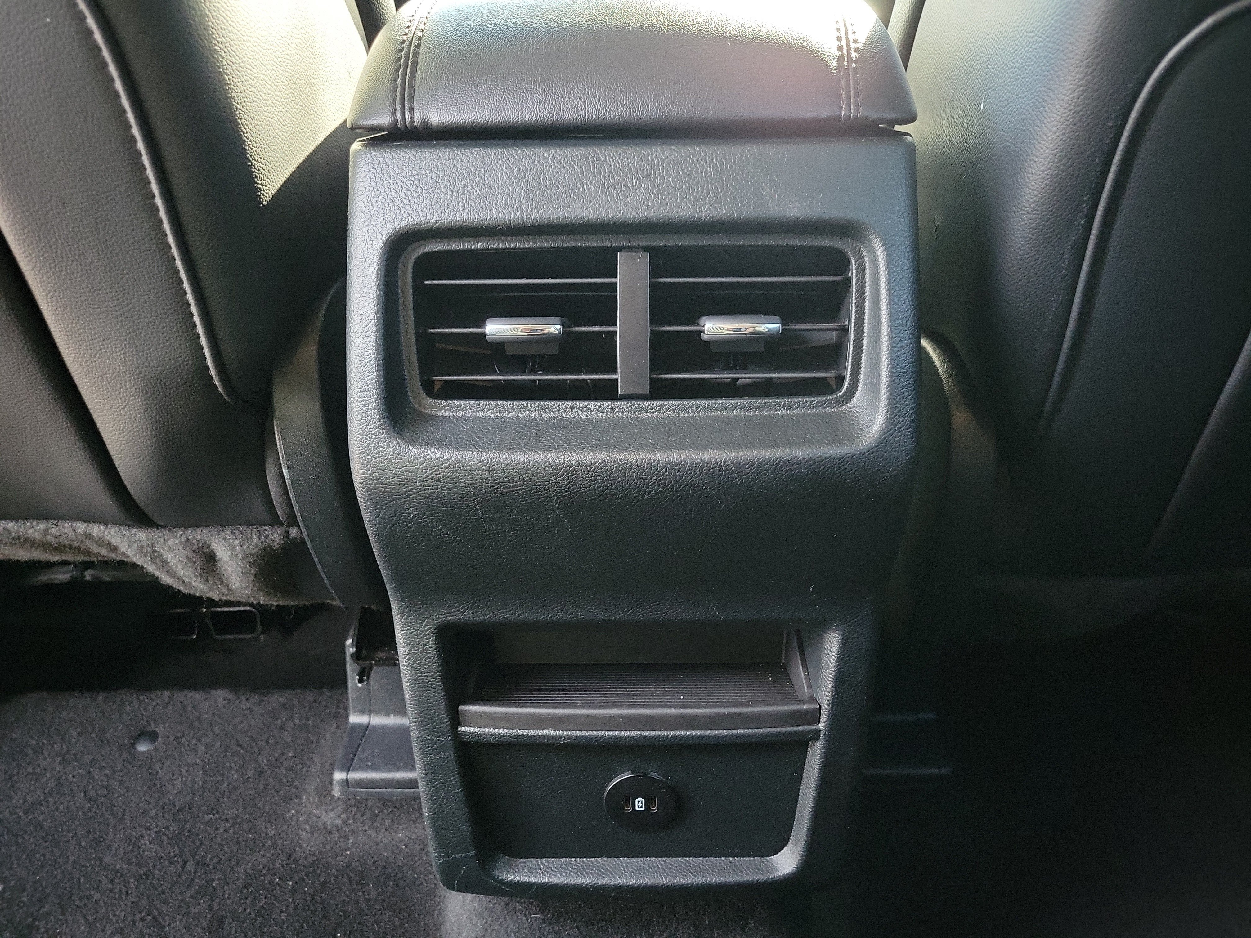 Used 2024 Ford Edge SEL AWD/4WD image 22