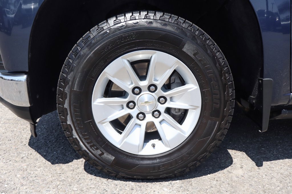 Used 2022 Chevrolet Silverado 1500 LT image 44