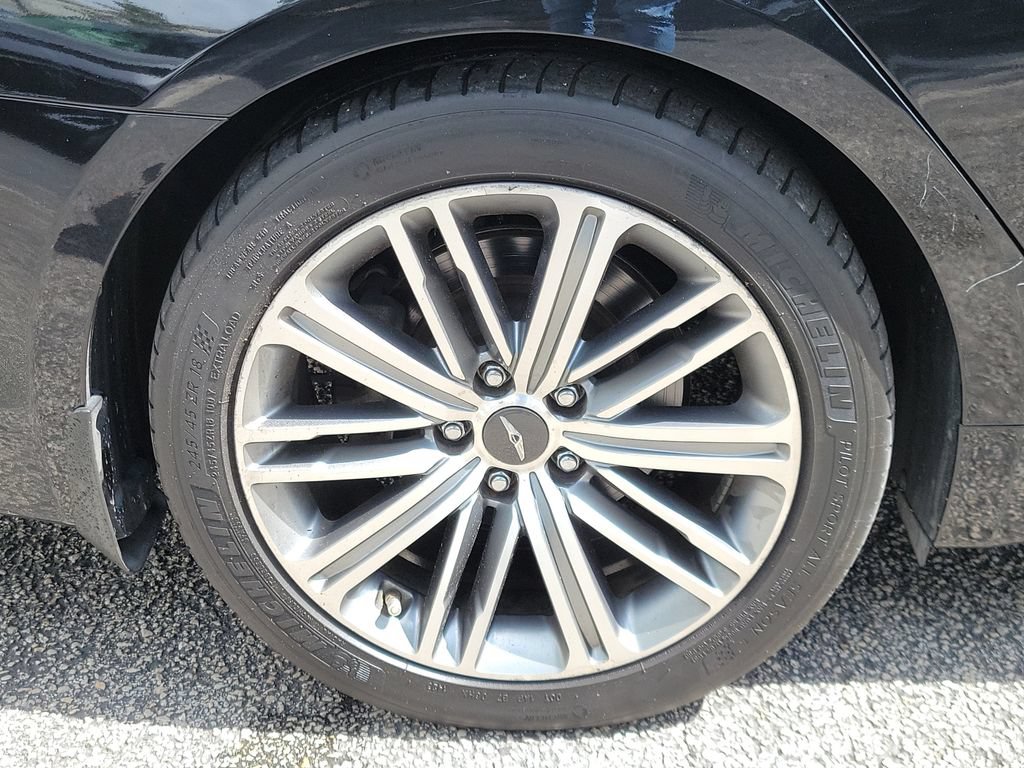 Used 2018 Genesis G80 3.8 RWD image 7