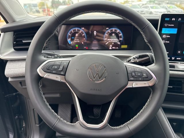 New 2025 Volkswagen Tiguan S image 9