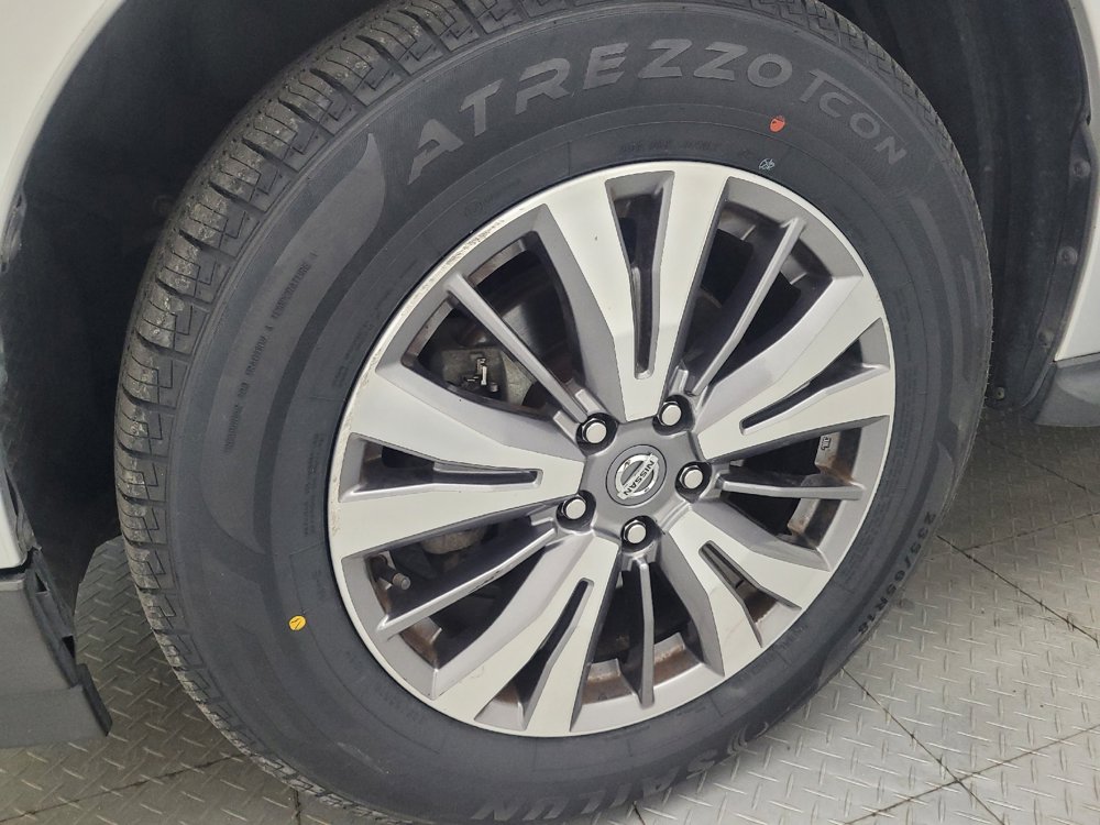 Used 2019 Nissan Pathfinder SL AWD/4WD image 31