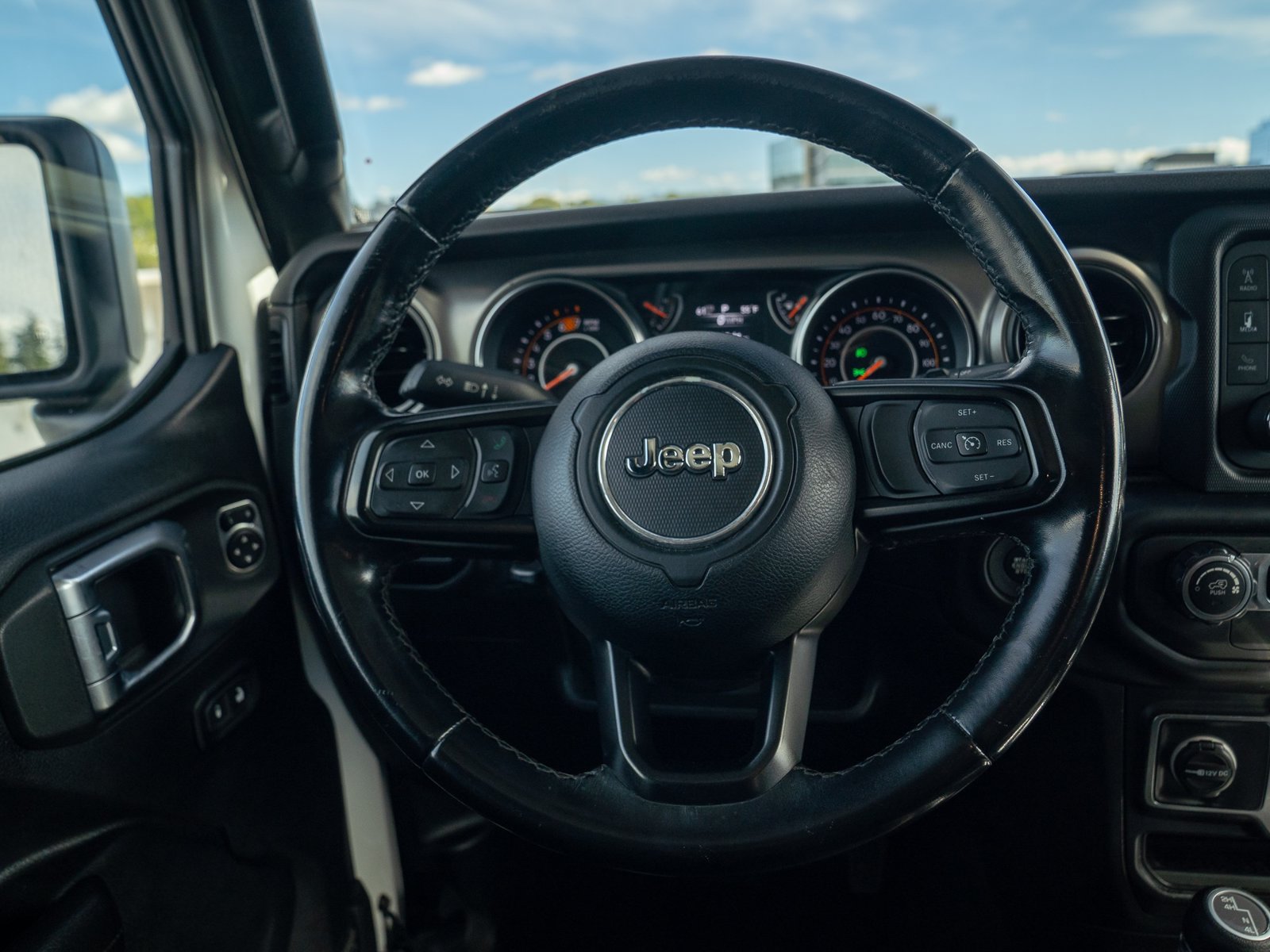 Used 2020 Jeep Wrangler Unlimited Sport S AWD/4WD image 24