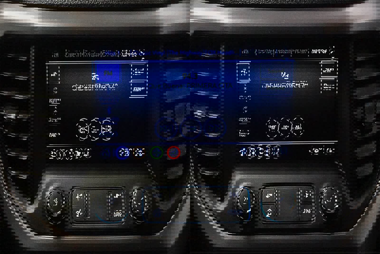 Used 2020 GMC Acadia AT4 image 15