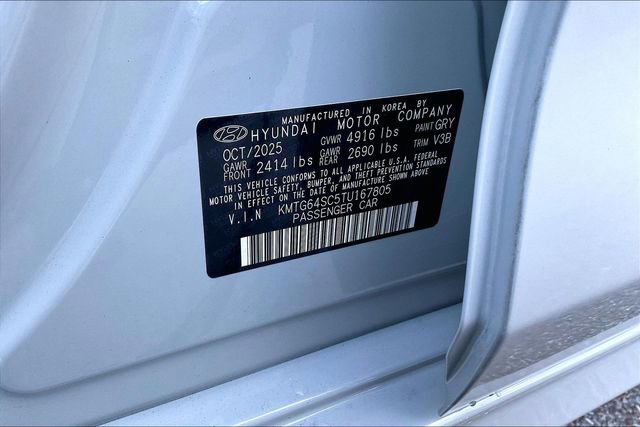 New 2026 Genesis G70 2.5T image 13