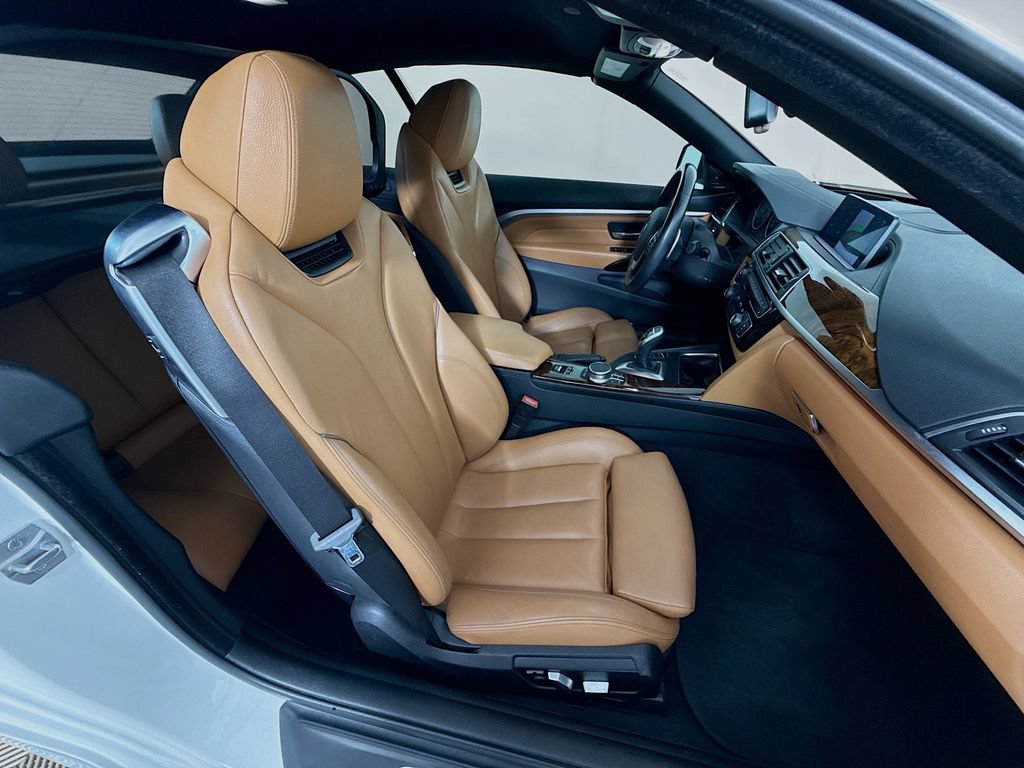 Used 2018 BMW 440i Convertible RWD image 26