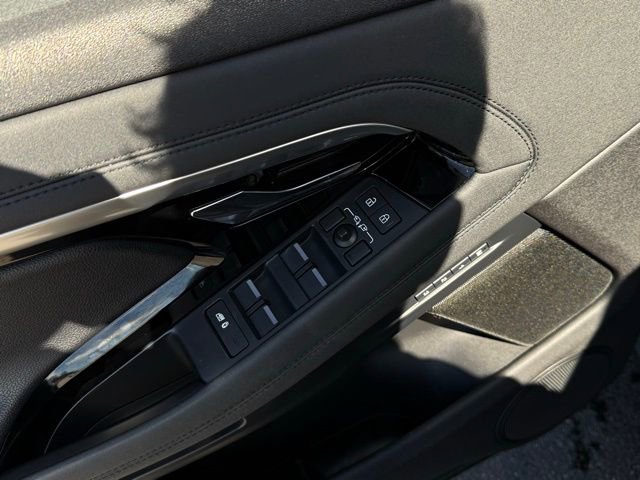 Used 2023 Land Rover Range Rover Evoque R-Dynamic SE image 15