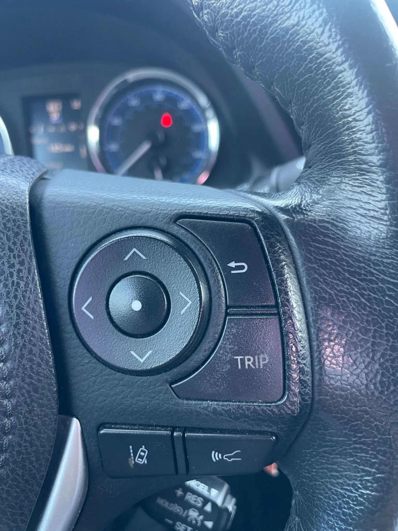 Used 2019 Toyota Corolla SE image 17