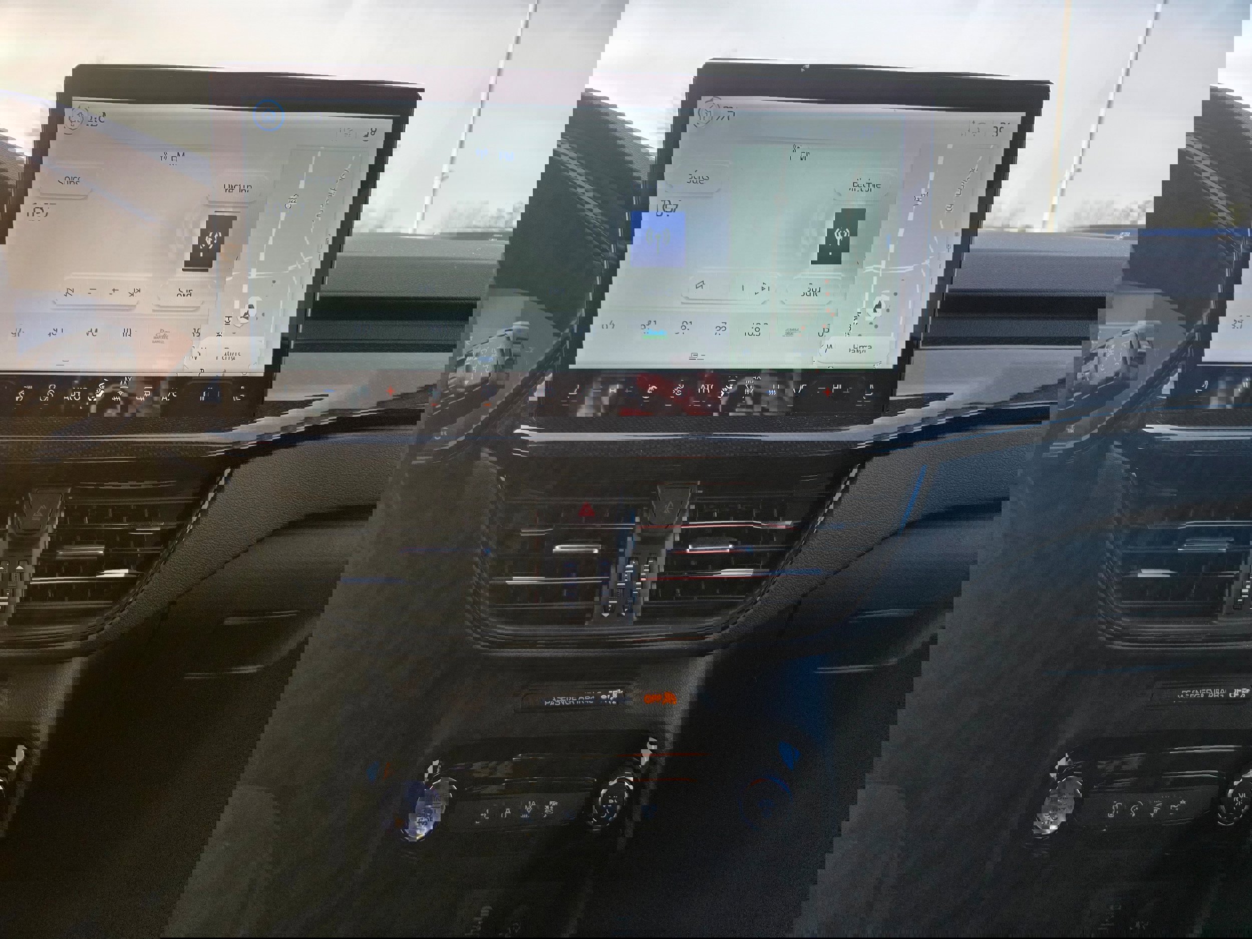 Certified 2023 Ford Escape ST-Line w/ Tech Pack #1 image 9