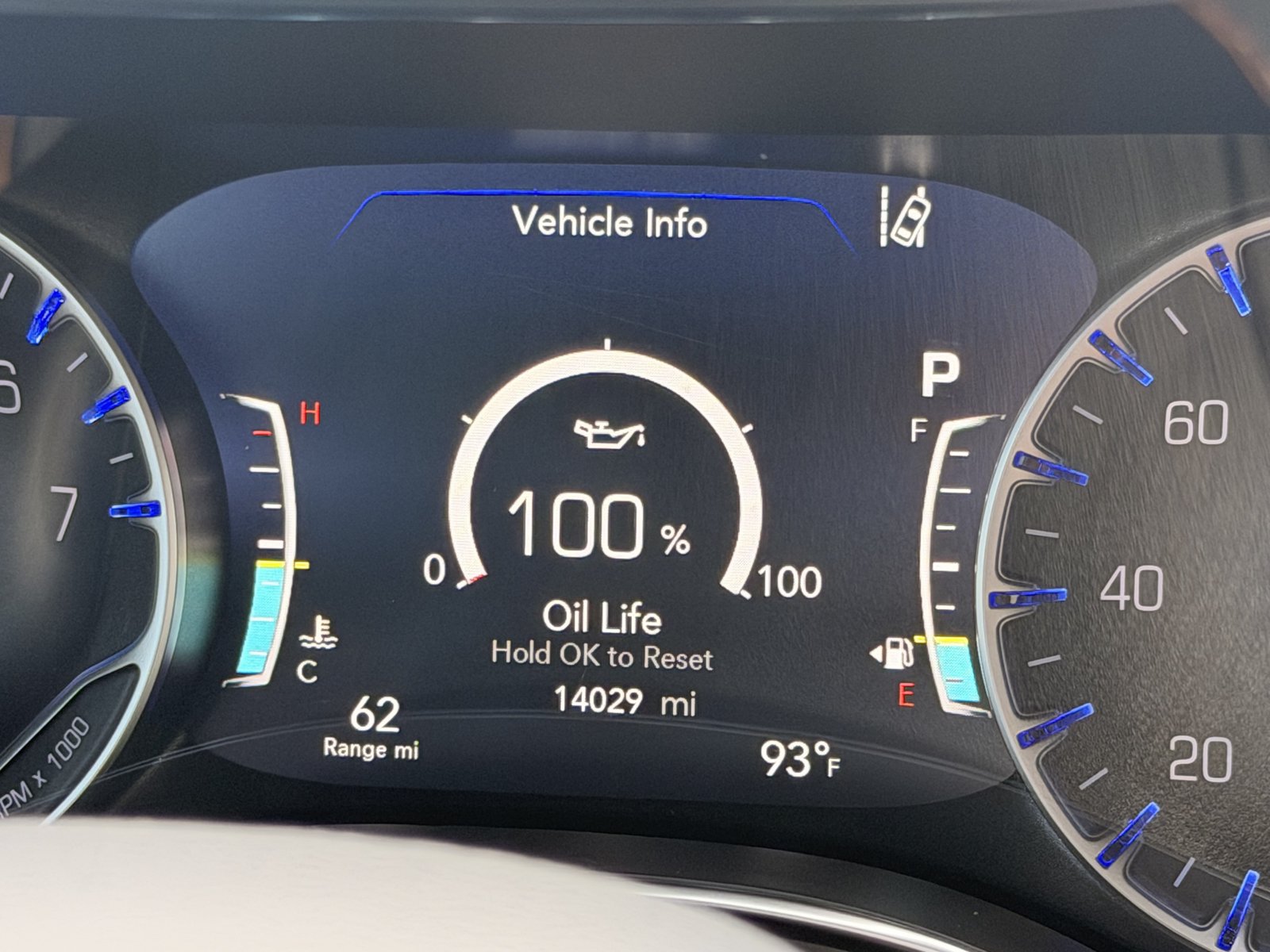 Used 2026 Chrysler Pacifica Pinnacle FWD image 34