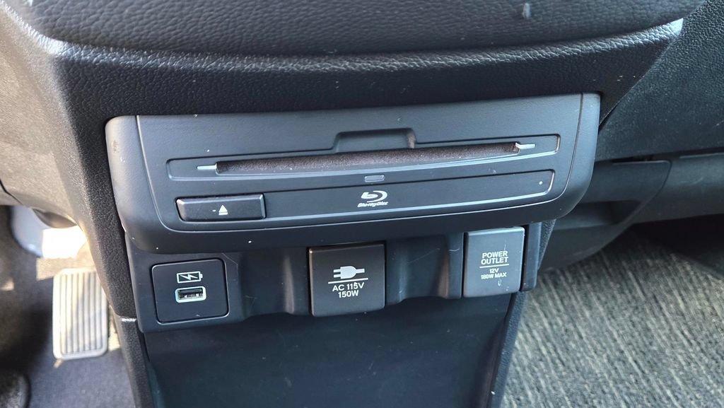 Used 2021 Honda Odyssey Touring image 22