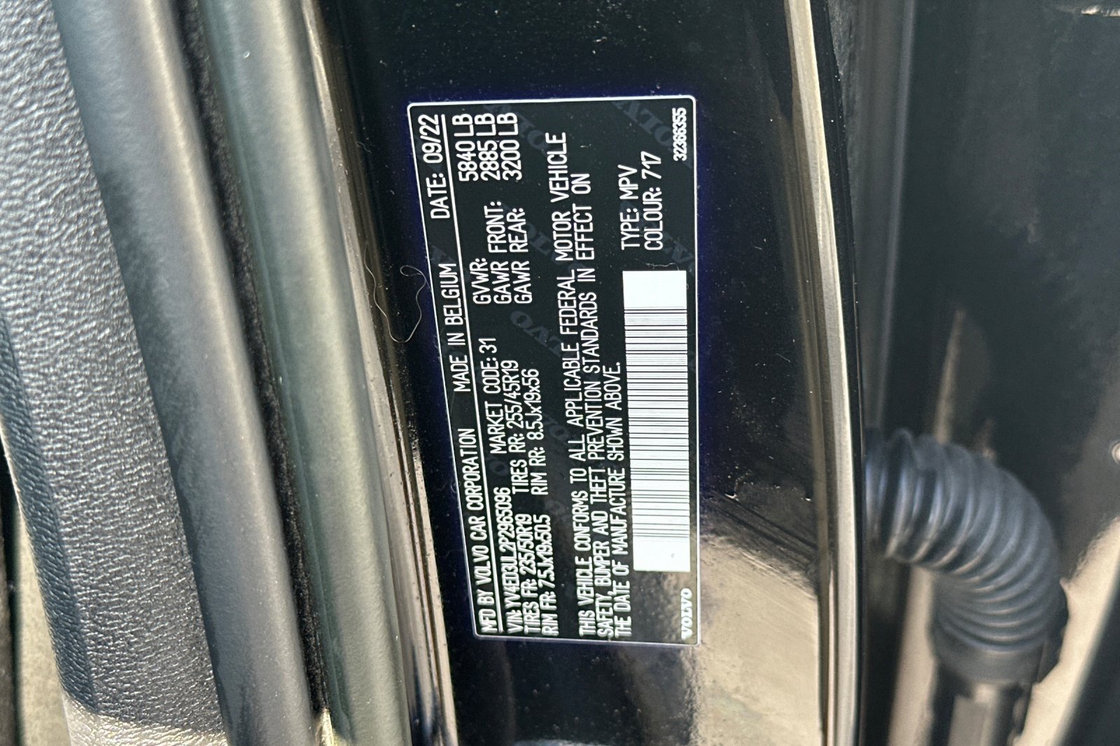 Certified 2023 Volvo XC40 Recharge Plus w/ Protection Package Premier AWD/4WD image 35