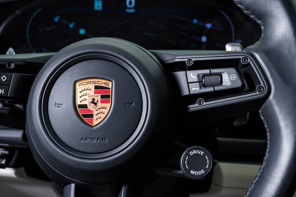 Certified 2025 Porsche Panamera 4 AWD/4WD image 20