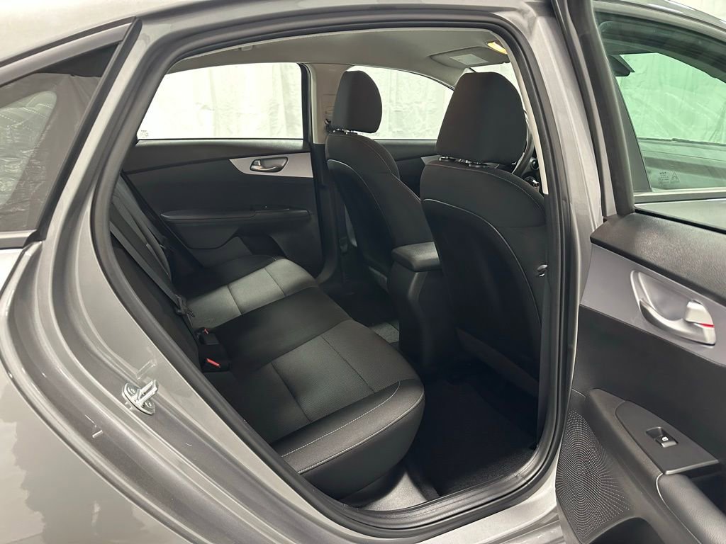 Used 2024 Kia Forte LXS image 44