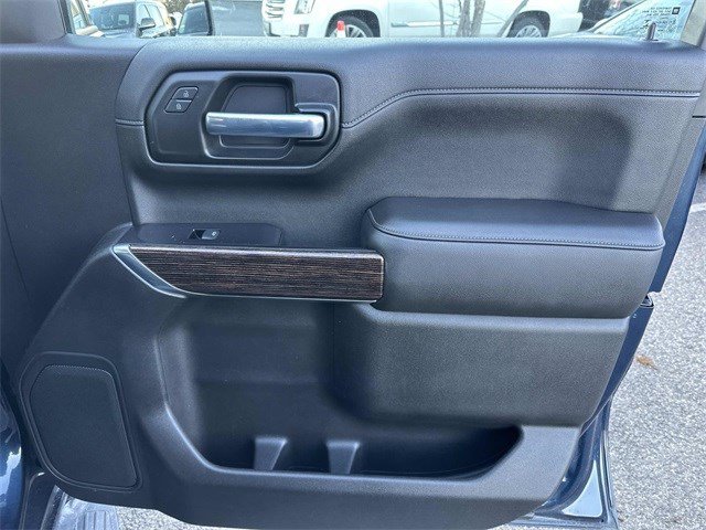 Used 2020 GMC Sierra 1500 Elevation w/ Elevation Value Package image 9