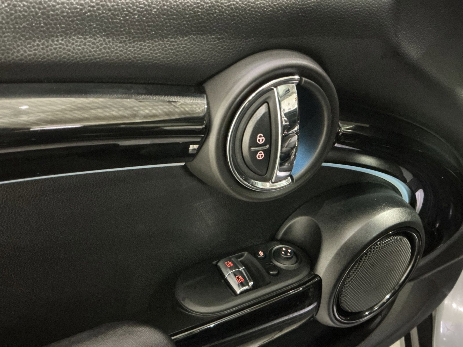 Used 2023 MINI Cooper S image 23